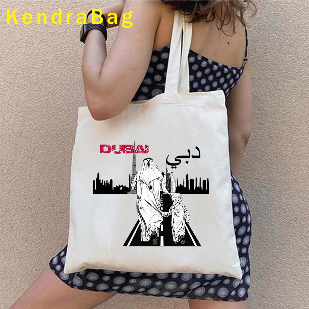 Liebevoller Aufdruck des Emble – Women Bags In Dubai Bewertung und Preis